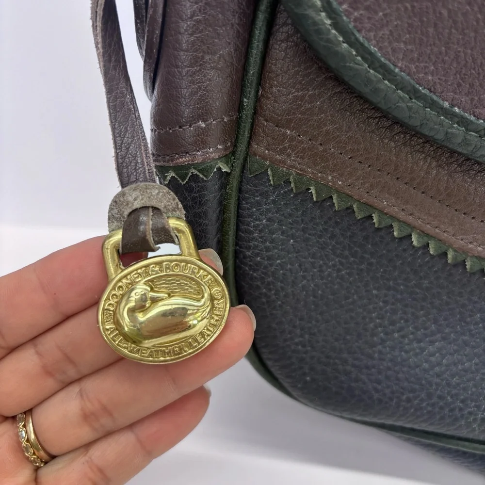 Vintage Dooney & Bourke (Teton Collection)
Tri-color All-Weather Leather - Picture 4 of 11